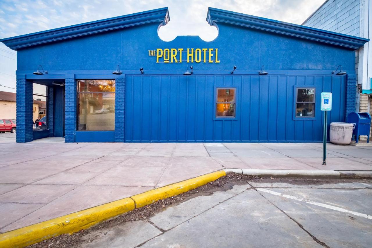 The Port Of Prescott Boutique Hotel Exterior photo